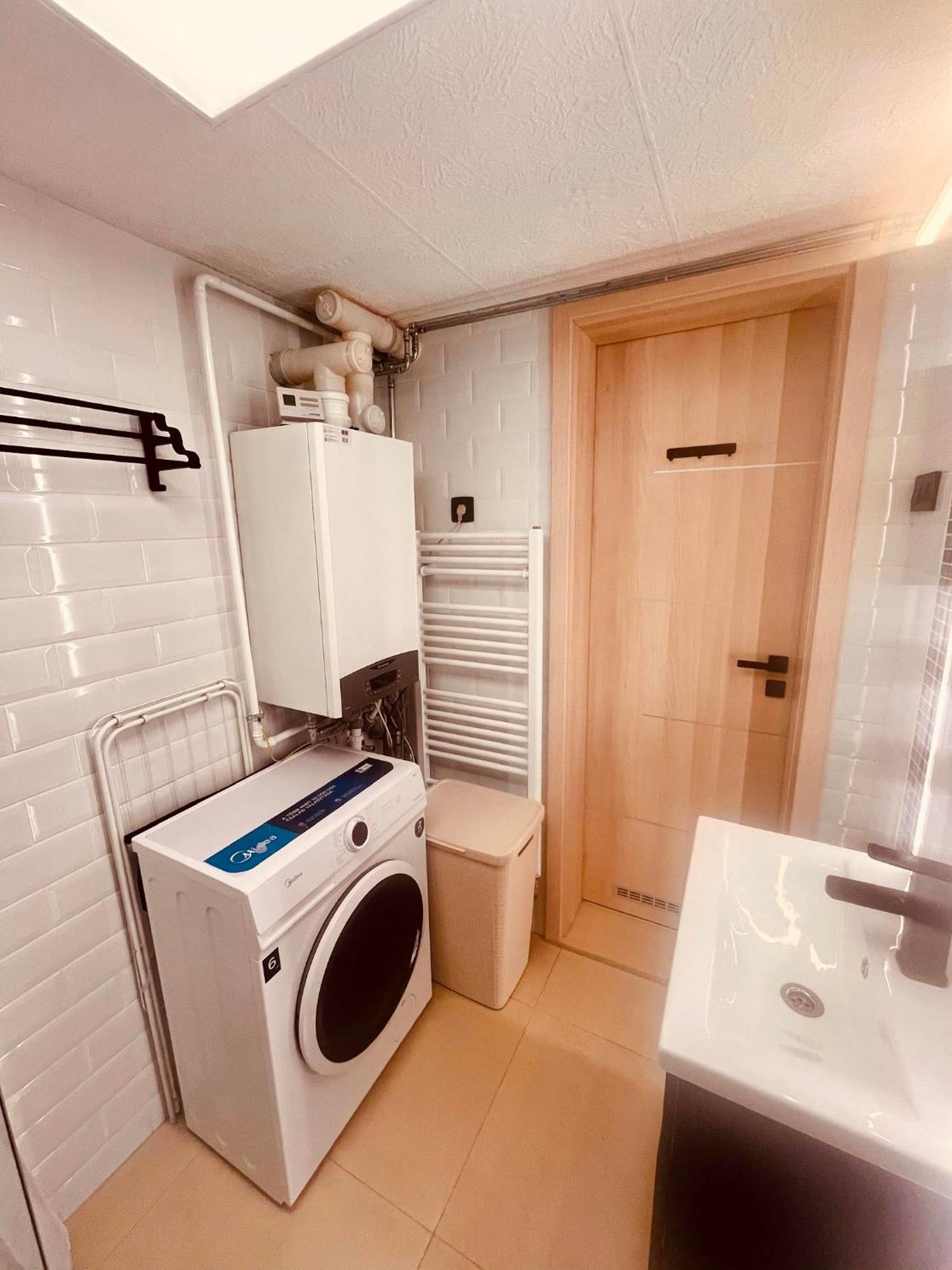 Ernesto 17 With Free Parking Possibility Apartamento Budapeste Exterior foto